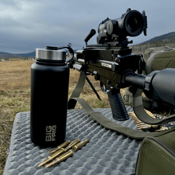 Z-Lite™ Therm-a-Rest<sup>&reg;</sup> pianka karimatka i termobutla Big Frig. Foto: Rigad