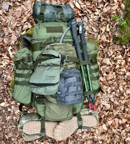 Plecak załadowany na trek