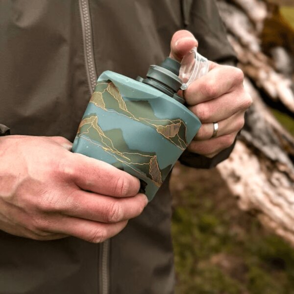 Hydrapak Stow™ Mountain 500 ml. Źródło: Rigad