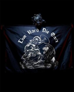 Flaga Die Once Brothers in Arms®