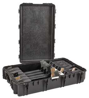 Odporna wodoodporna walizka na 6 karabin 10826 Explorer Cases® / z regulowanym systemem