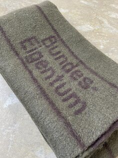Oryginalny koc Bundeswehry, nowy