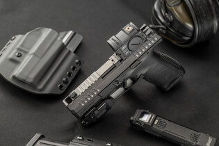 Pistolet CZ P-10 C PORTED / kaliber 9×19 CZUB®