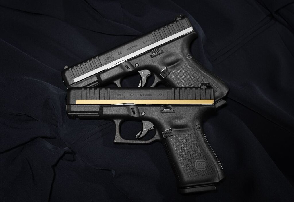 Pistolet Glock 44 / kal. .22 LR / Golden & Silver Line