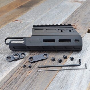 Przednie łoże M-LOK® W/Direct Light Mount 7,8" CZ Bren 2 HB Industries®