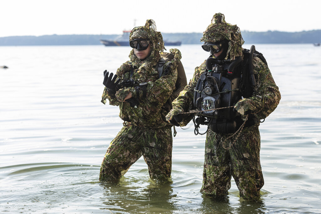Strój maskujący Diver Camo Ghosthood® IRR